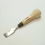 Woody chisel -Very shallow gouge-